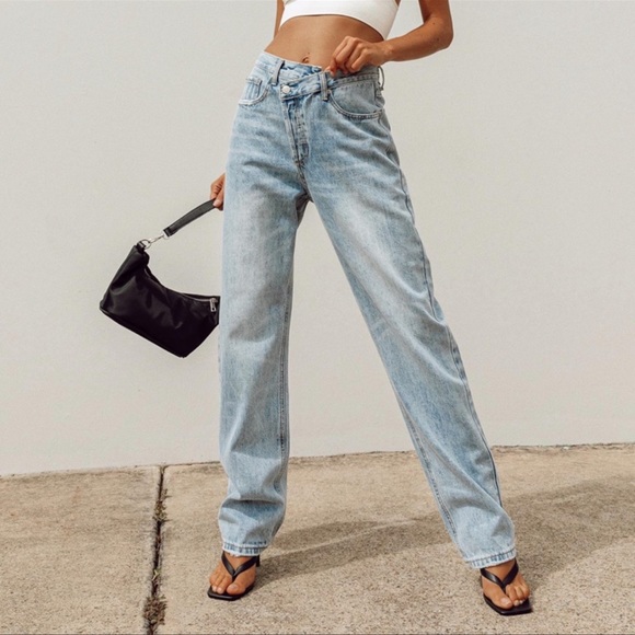 Princess Polly Denim - PRINCESS POLLY Holly Criss Cross Waist Straight Leg Light Wash Relaxed Jeans 8